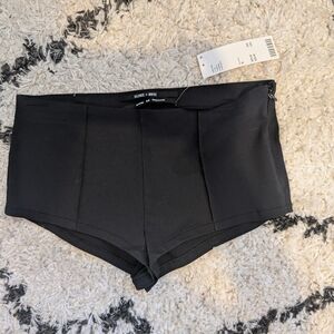 NWT Silence + Noise Black Women's Shorts